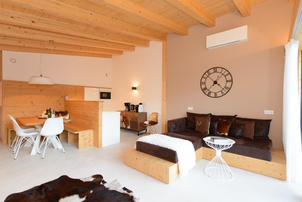Moar Lodge Postal / Burgstall Kültér fotó